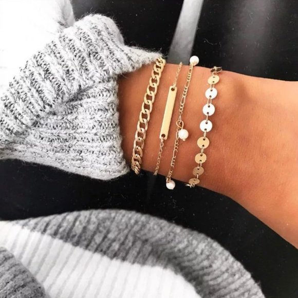 Jewelry - 🌟HP🌟Gorgeous 4-layer Gold Bracelet Anklet